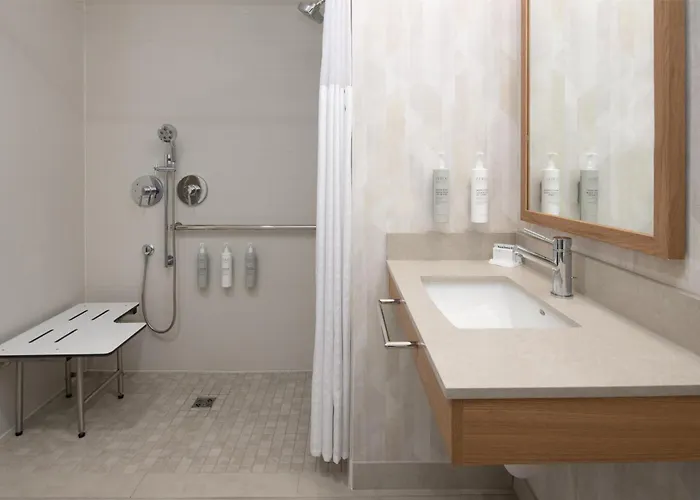 Hampton Inn By Hilton North Hollywood